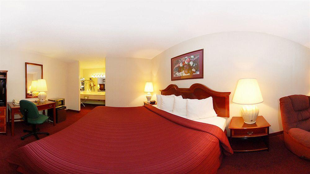 Quality Inn Ennis Esterno foto