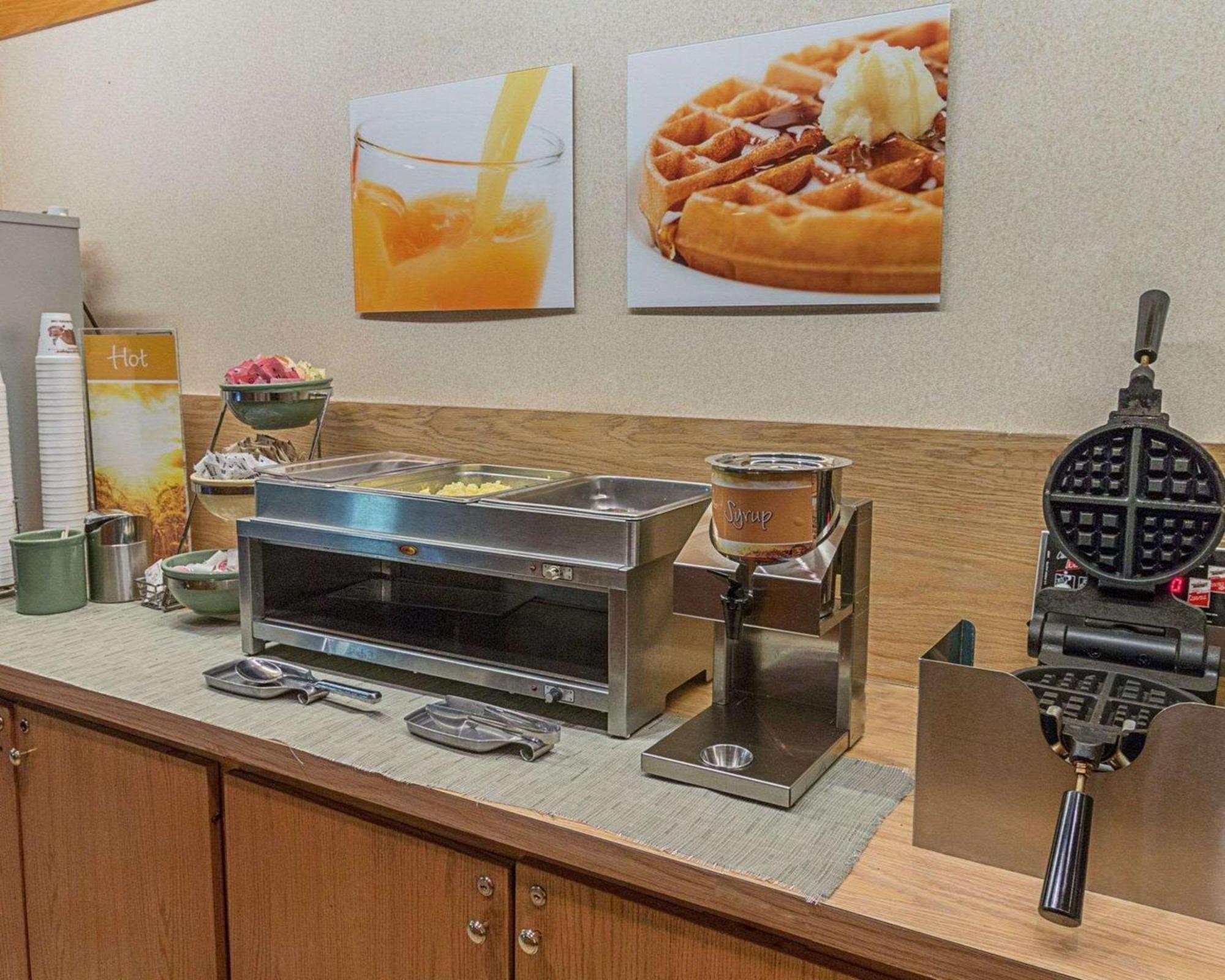 Quality Inn Ennis Esterno foto