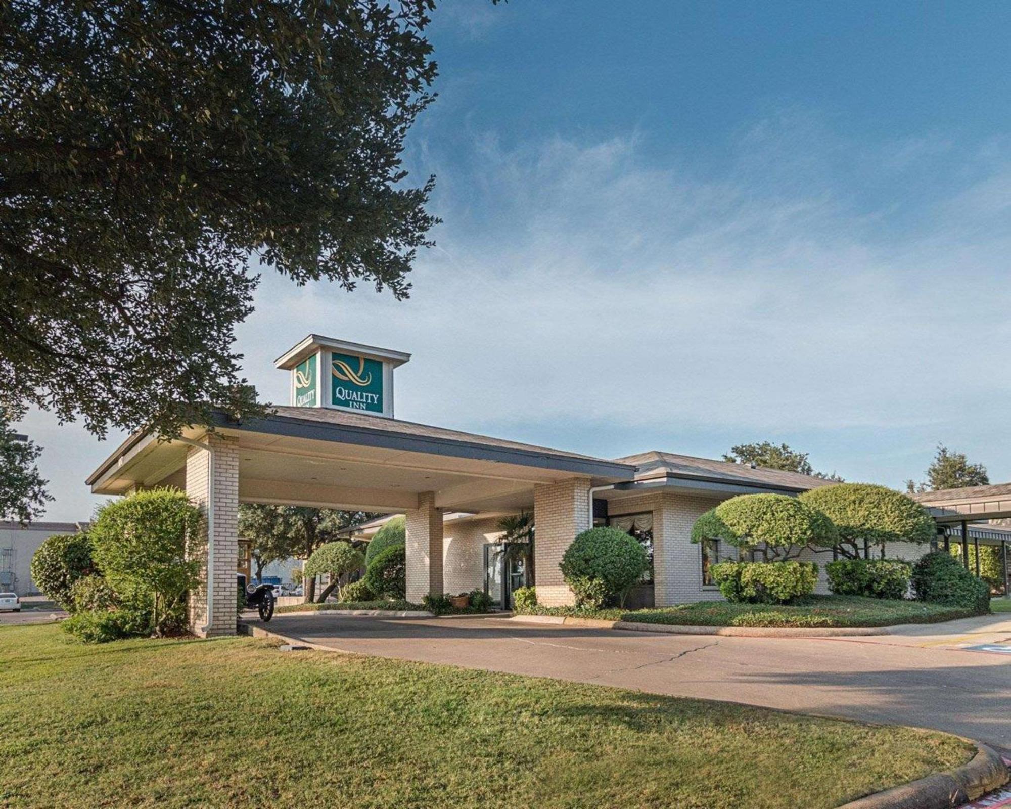 Quality Inn Ennis Esterno foto